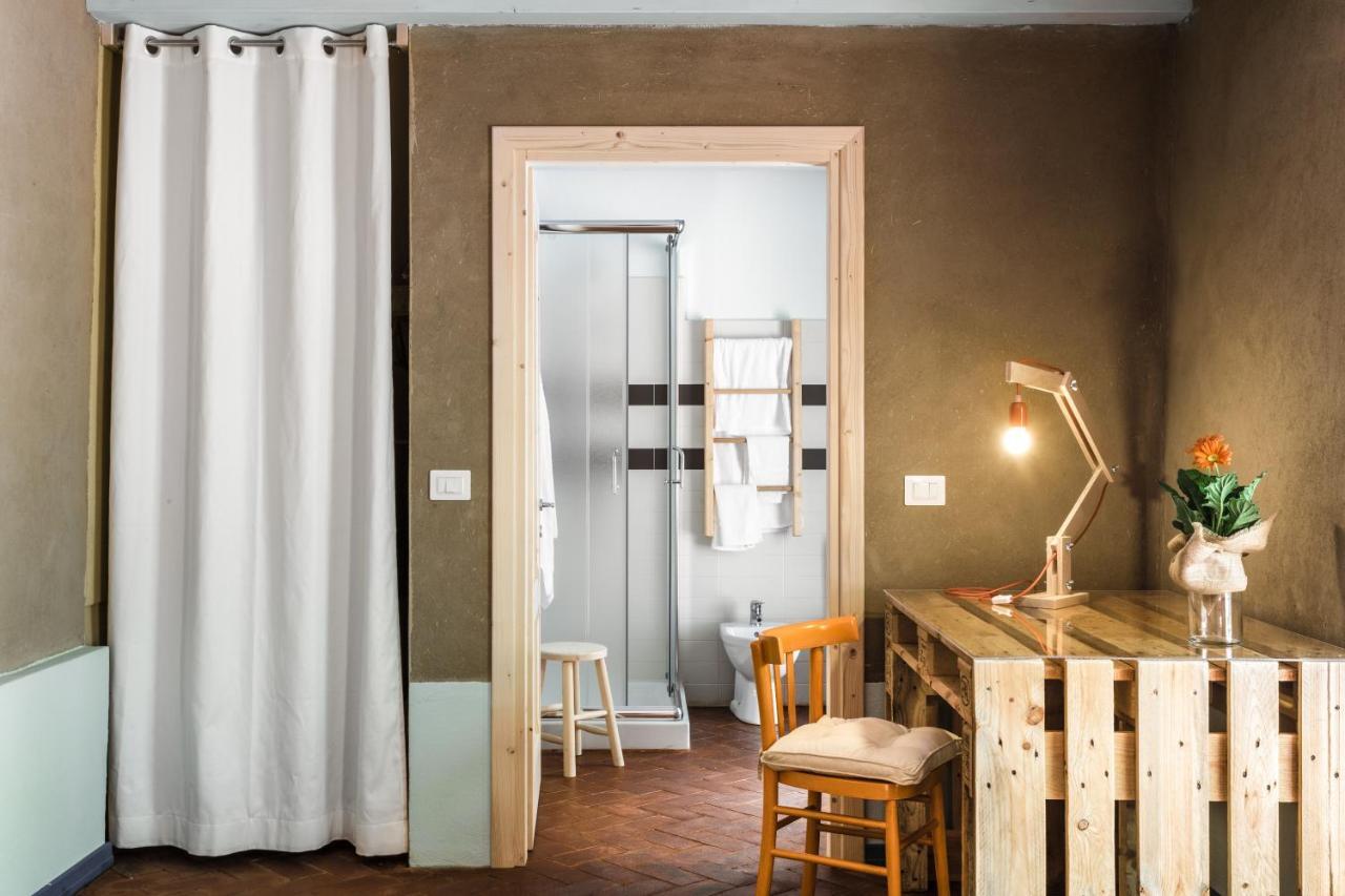 Ventanas Bed and Breakfast Villamassargia Rum bild