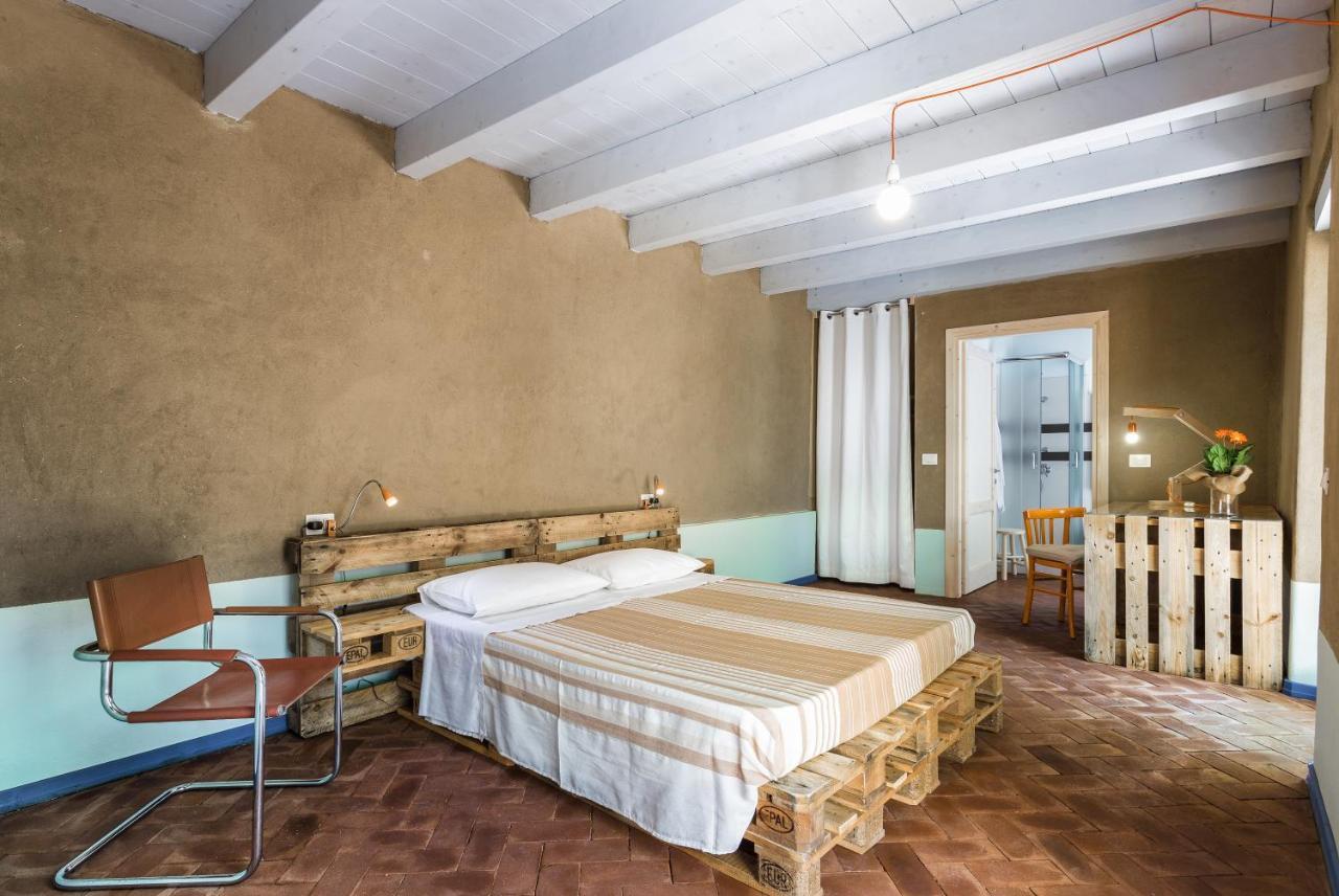 Ventanas Bed and Breakfast Villamassargia Rum bild